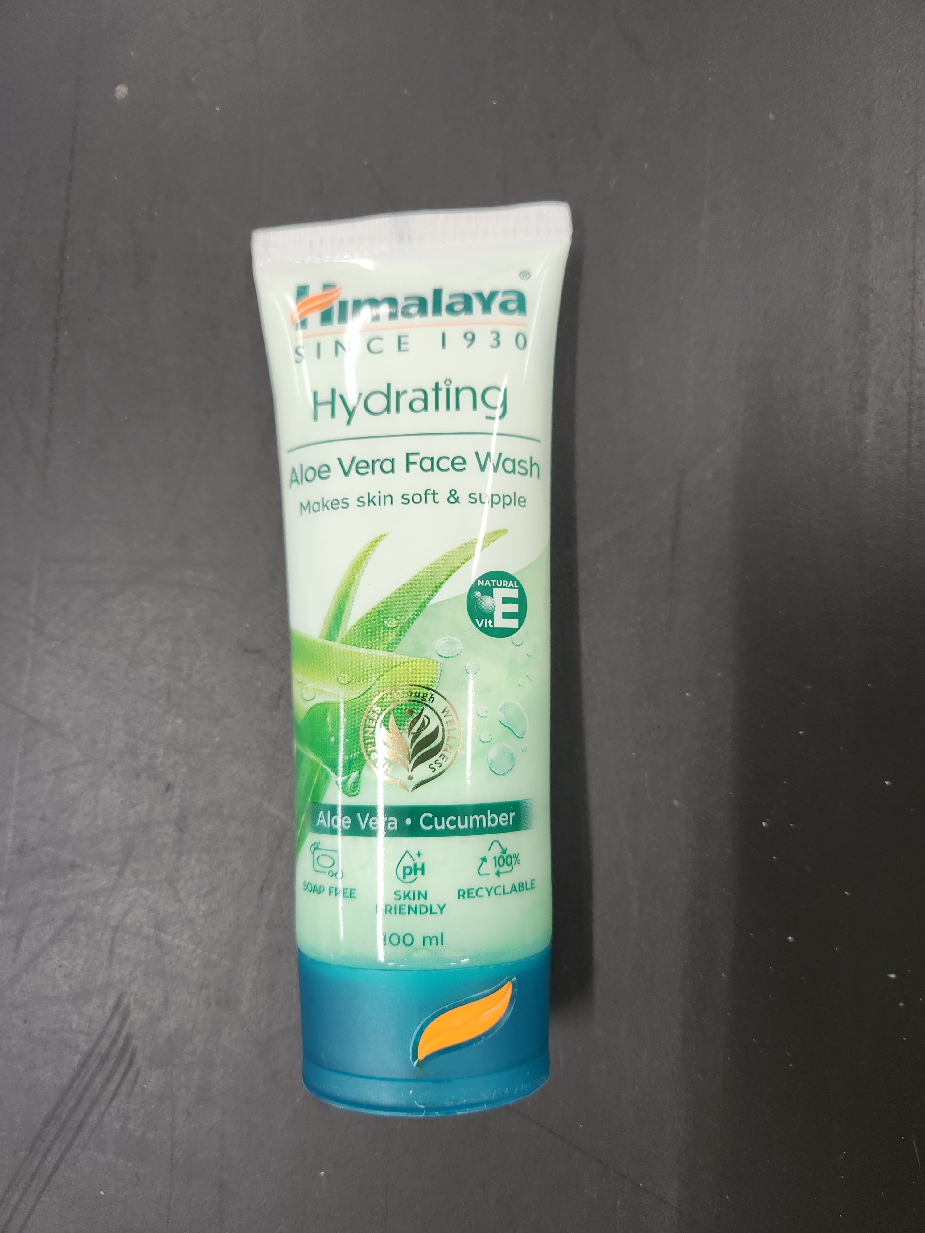 Himalaya Aloe Vera Face Wash